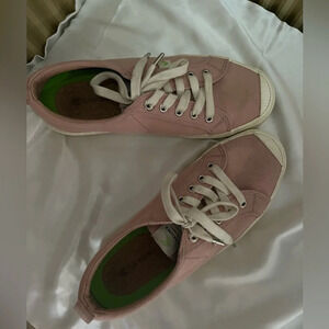 CARIUMA~EARTH DAY~2026 PINK SNEAKERS~ MADE IN BRAZIL~8.5